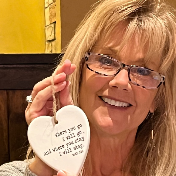 Meet your Posher, Teri - Picture 2 of 2